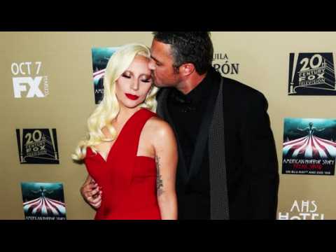 VIDEO : Lady Gaga Slapped Taylor Kinney the First Time They Kissed