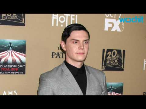 VIDEO : Evan Peters is Scared Of His Own ?AHS: Hotel? Character