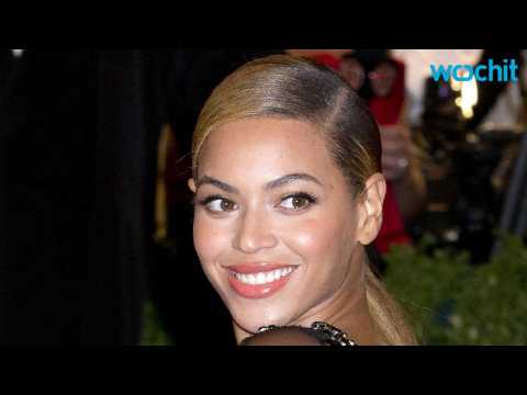 VIDEO : Beyonce Dresses Up as Storm at Ciara's Halloween Party