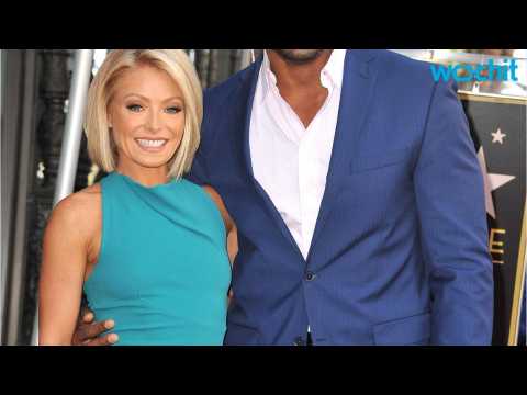 VIDEO : Kelly Ripa and Michael Strahan Tease Halloween Costumes