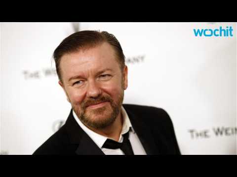 VIDEO : Britain's Ricky Gervais to Host 2016 Golden Globes Ceremony