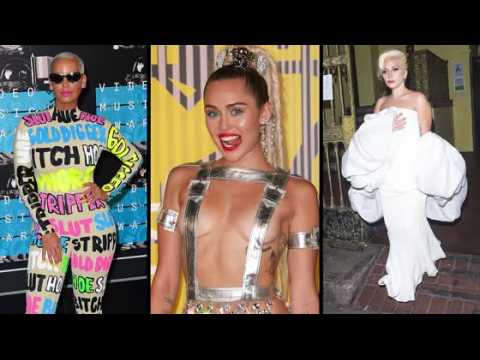 VIDEO : Halloween Costume Inspiration from Lady Gaga, Miley Cyrus and more!
