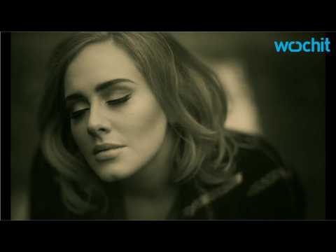 VIDEO : Adele's ?Hello? Makes History