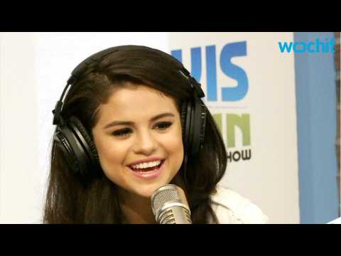 VIDEO : Netflix Picks Up Selena Gomez Series