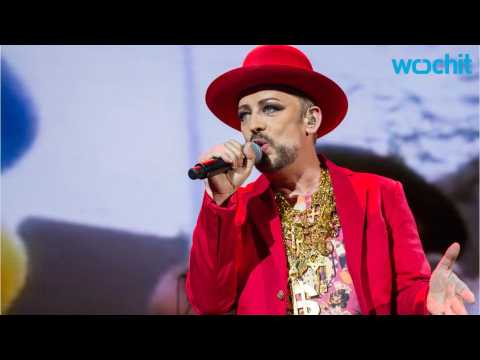 VIDEO : Boy George Admits to Sleeping With Prince