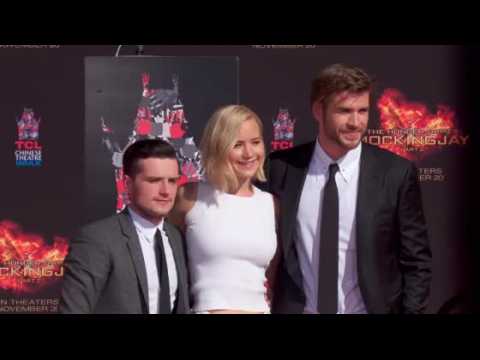 VIDEO : Jennifer Lawrence  la crmonie d'empreintes pour la fin des Hunger Games