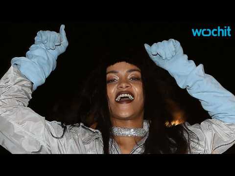 VIDEO : Rihanna's New NSFW Clips From ?Bitch Better Have My Money?