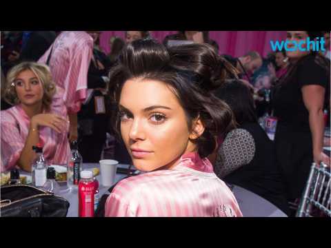 VIDEO : Kendall Jenner Nervous About Her Victoria's Secret Fashion Show Debut
