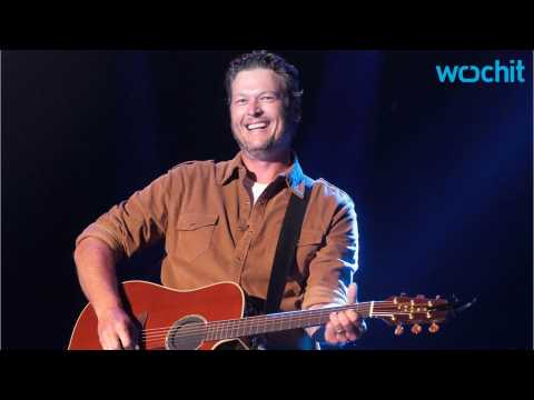 VIDEO : Blake Shelton Will Be Honored With 2015 CMT Artists of the Year Award