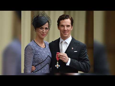 VIDEO : Benedict Cumberbatch honoured by the Queen