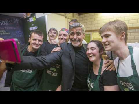 VIDEO : George Clooney Takes Scotland By Storm!