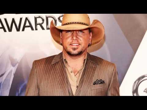 VIDEO : Jason Aldean's Rep Confirms He Dressed in Controversial Blackface Halloween Costume