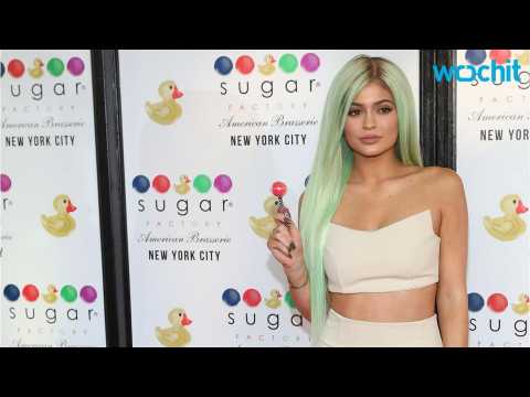 VIDEO : Kylie Jenner Wants to Raise Chickens When She Grows Up