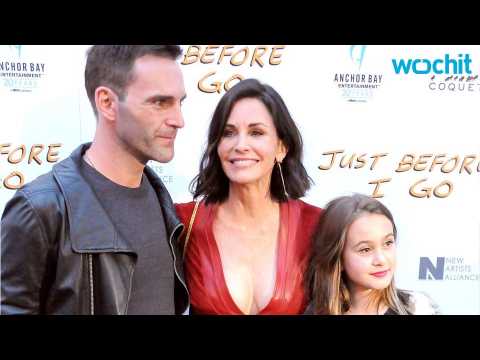 VIDEO : Courteney Cox And Johnny McDaid Split...