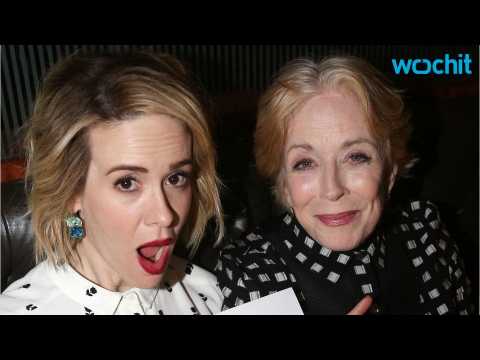 VIDEO : Holland Taylor And Sarah Paulson Are Dating!!!