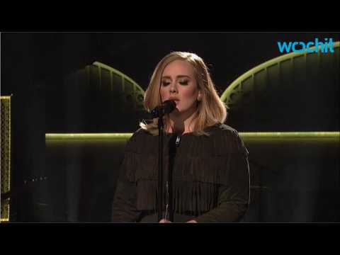 VIDEO : Singer Adele Says Teen Pop Goddess Britney Spears Is 