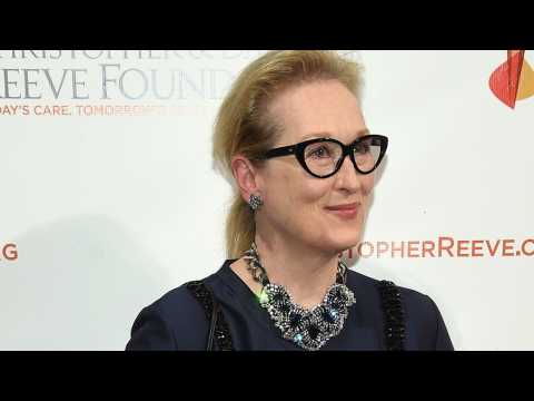 VIDEO : Meryl Streep Carries on Christopher Reeve's Legacy