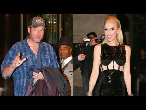 VIDEO : Blake Shelton ldt Gwen Stefani und ihre Kinder zu Thanksgiving ein