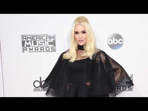 VIDEO : Gwen Stefani Takes Sheer To New Level