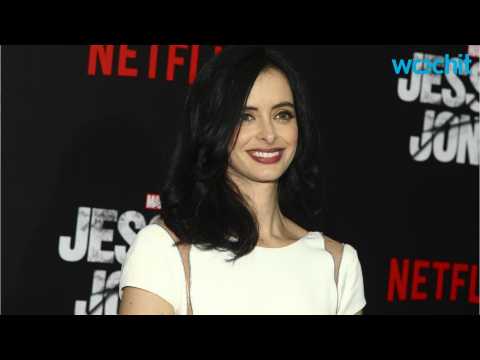 VIDEO : 'Jessica Jones' Strips Down a Superhero as Marvel Gets Gritty on Netflix