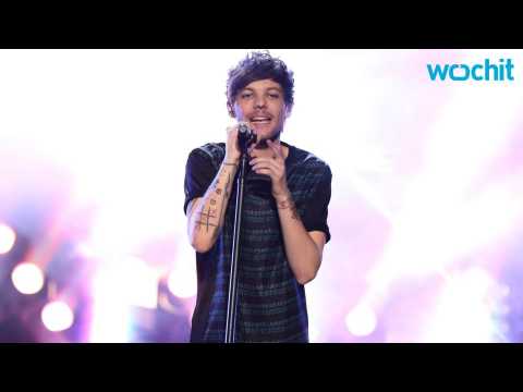 VIDEO : 2015 AMA's Touched By 'Perfect' One Direction