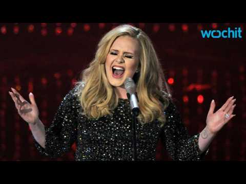 VIDEO : Adele is Flawless on 'SNL'