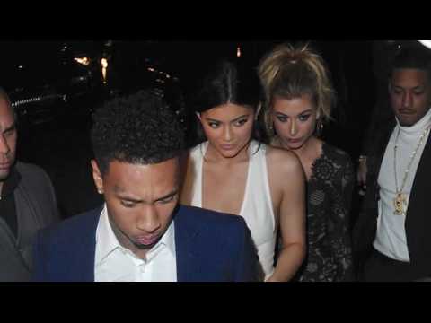 VIDEO : Kylie Jenner And Tyga Hold Hands And Squash Breakup Rumours