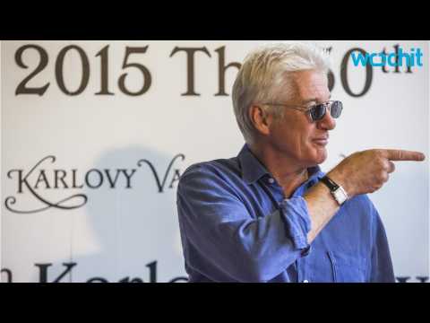 VIDEO : Richard Gere is Worth $50k...at Least to Alex Baldwin!