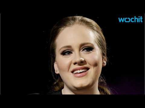 VIDEO : Adele Questions If Her Size Plays a Role in Her Success