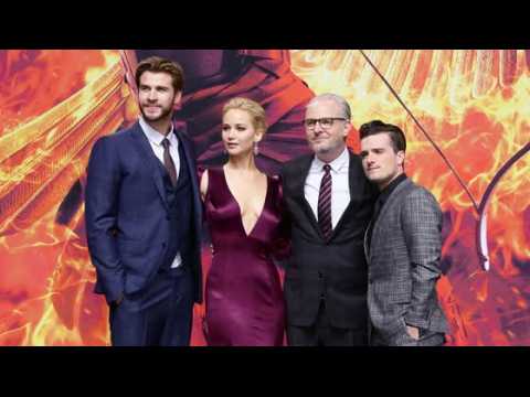 VIDEO : Jennifer Lawrence et les stars de Hunger Games  la premire  Berlin