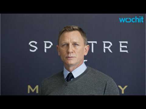 VIDEO : Bond Producers Hope to Keep Daniel Craig as 007