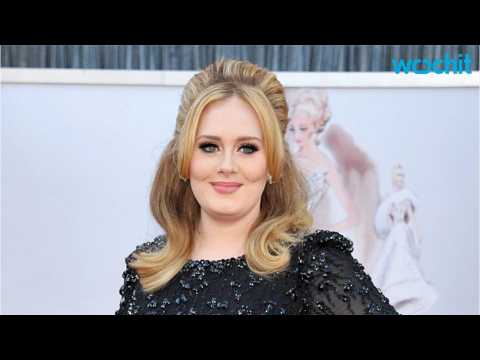 VIDEO : Album Record: Hello Adele, Bye Bye Bye *NSYNC