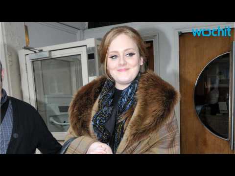 VIDEO : Adele Finds 'Hello' SNL Skit HIlarious