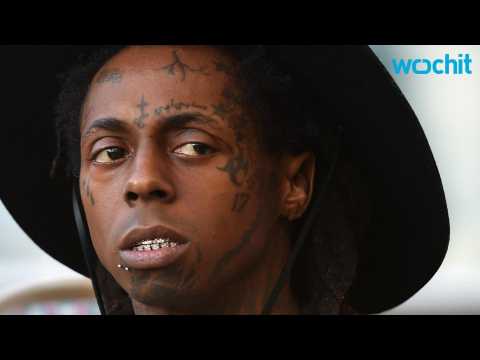VIDEO : Lil Wayne Drops His Thanksgiving Mixtape