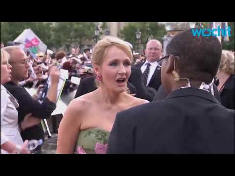 VIDEO : J. K. Rowling Recounts How Meeting This Celebrity Threw Her for a Loop