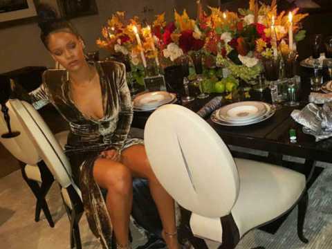 VIDEO : Vidéo : Rihanna prépare la dinde de Thanksgiving en dansant !