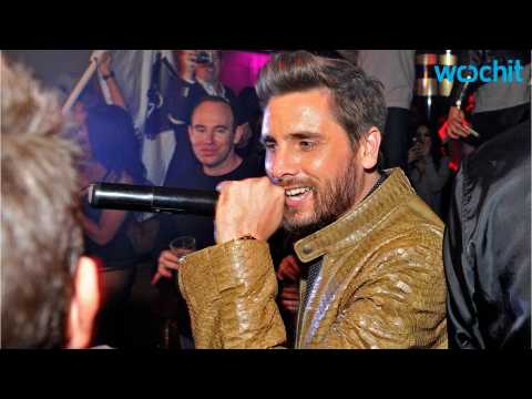 VIDEO : Scott Disick Leaves Rehab and Books a Party!