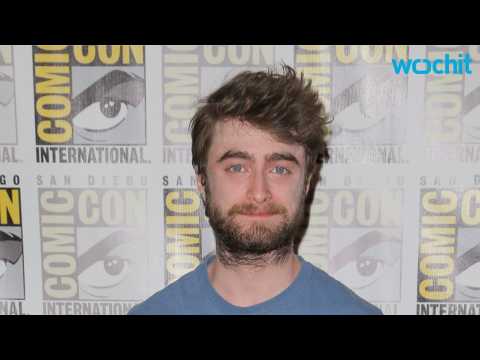 VIDEO : Daniel Radcliffe Says He Doesn't Need Social Media