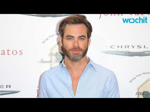 VIDEO : Chris Pine Rumored to Play Dual Role in Wonder Woman Movie
