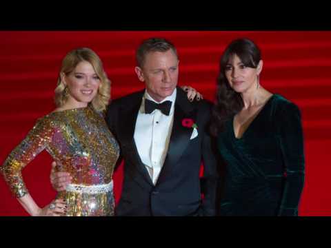 VIDEO : 007 Daniel Craig At Spectre Premiere in London