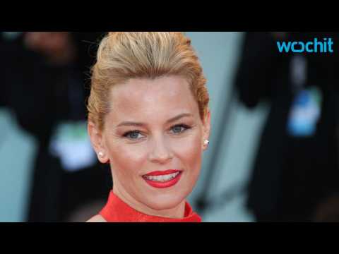 VIDEO : Elizabeth Banks Back for 'Pitch Perfect 3'