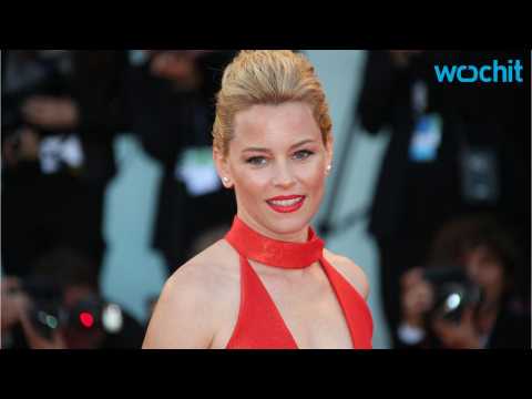 VIDEO : Elizabeth Banks to Direct 'Pitch Perfect 3'