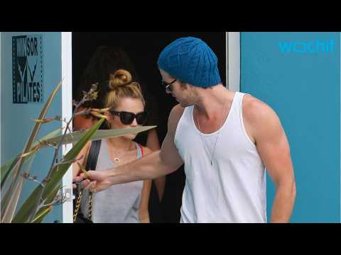 VIDEO : Remember When Liam Hemsworth Was Engaged to Miley Cyrus?