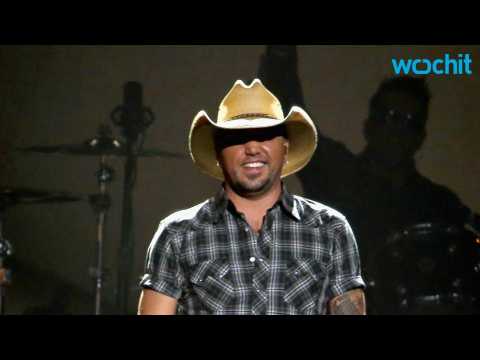 VIDEO : Music From Jason Aldean Comes Back to Spotify