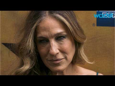 VIDEO : Sarah Jessica Parker's 'All Roads Lead to Rome' Will Be Released in February