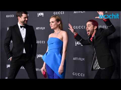 VIDEO : Diane Kruger is Photobombed by Jared Leto