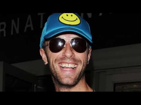 VIDEO : Chris Martin is 'Happy to be Alive' After Split from Gwyneth Paltrow