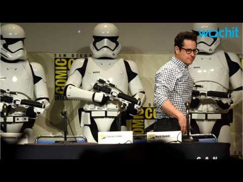 VIDEO : J.J. Abrams Says 'Star Wars VIII' Script is Written.
