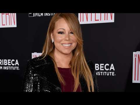 VIDEO : Check Out Mariah Carey's Bedside Studio!