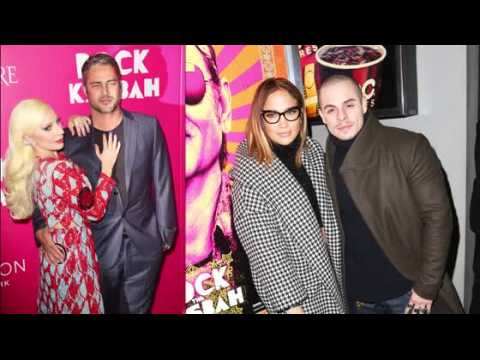 VIDEO : Des couples de stars  la premire de Rock The Kasbah